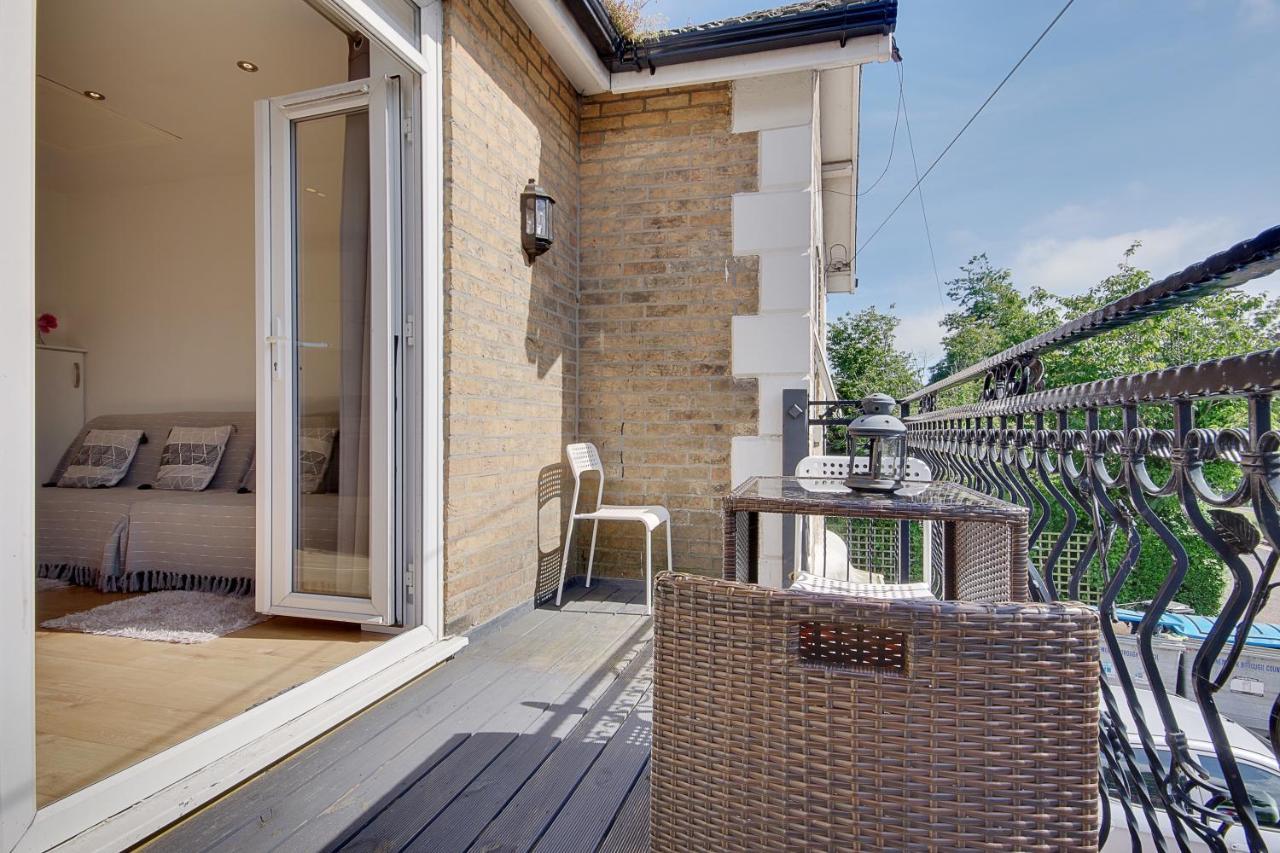 Turay Court Holiday Apartments Борнмът Екстериор снимка